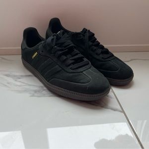 Brand new, never worn sambas